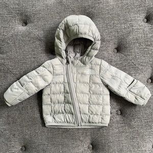 North Face infant thermoball jacket